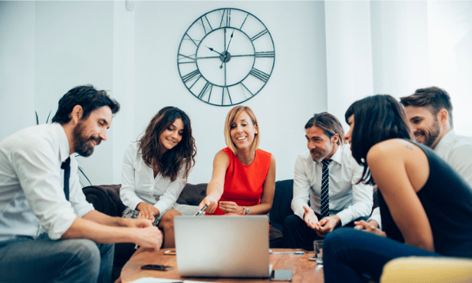 12 Best Employee Feedback Software to Measure Employee Satisfaction in 2025