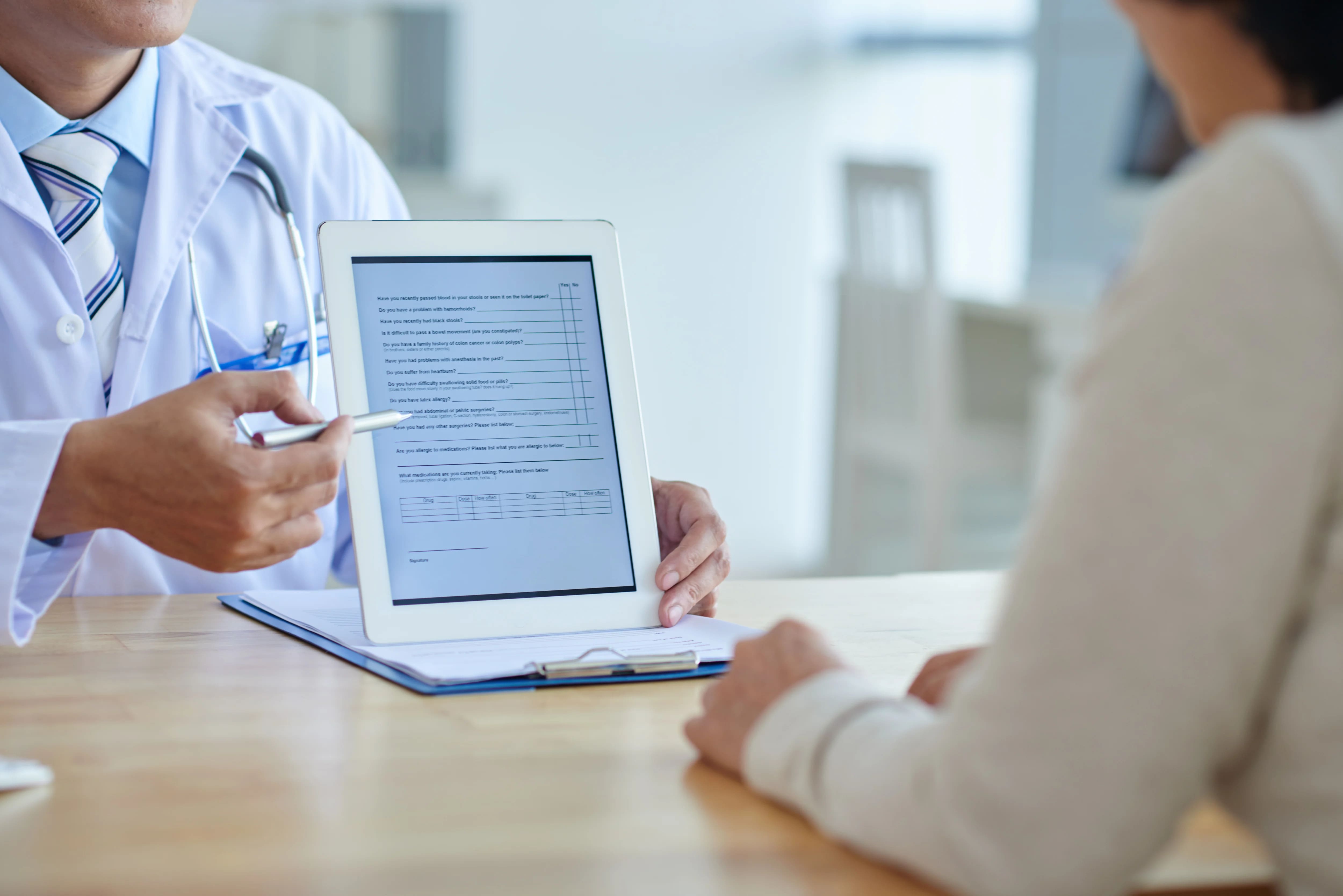 40+ Patient Experience Survey Questions and Tips